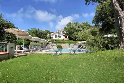 Maison en pleine nature, entre la mer, le soleil et la terre à Capo d'Orlando