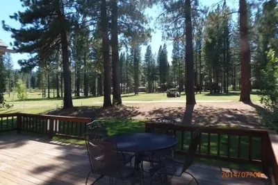 Image de Belle Getaway On Plumas Pines Golf Resort