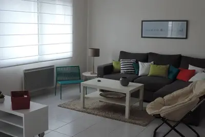 Image de Villa neuve et actuelle, située au Teven, à 100m de la plage