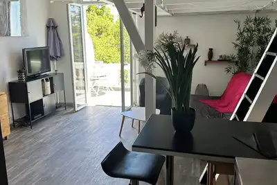 Image de Golfe Juan charmant Studio vue sur mer et parc arboré