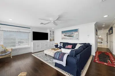 Image de Incroyable vue sur l'océan -3br / 2ba Beach Block Condo W / Piscine chauffée