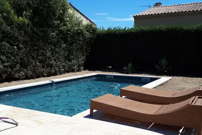 Situation privilégiée, au coeur de la Provence, Piscine, au pied des Alpilles.