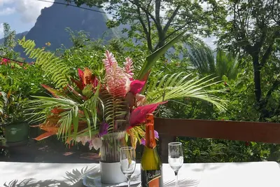 Image de Treehouse Hideaway Villa I - Une expérience naturelle dans la Soufrière