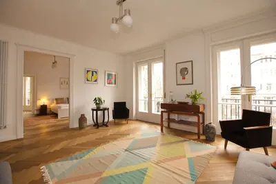 Image de Résidence du palais dans le centre-ville 120 m²