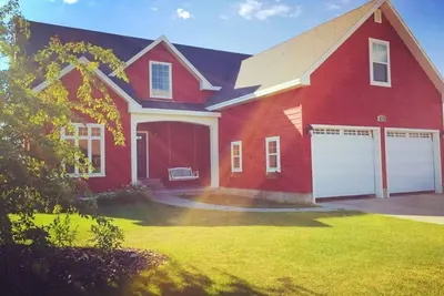 Image de La Ferme Rouge - Offres d'été! Grande maison, idéale pour les grands groupes!
