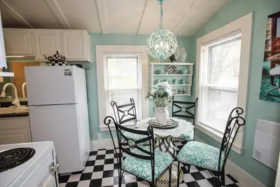 Image de Appartement \"Boutique\" au Coeur du Village d'Aurora