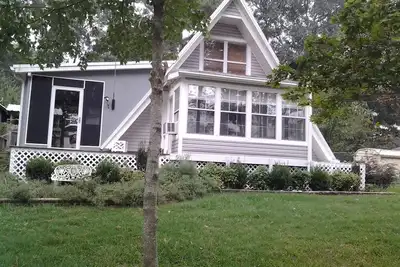 Image de Directement en face de la rampe de mise à l'eau de Jack's Isle, Millwood Lake