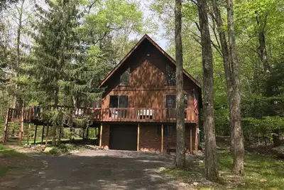 Image de Détente au bord du lac, calme, privé, très propre. Idéal pour les groupes et les familles.