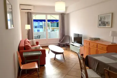Image de Appartement moderne situé au centre de la ville