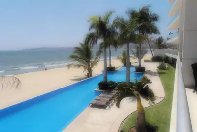 Image de Oceanfront Luxury Condo ~ Beach Life ~ North Puerto Vallarta Area