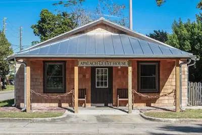 Image de Confortable maison de vacances en famille dans le centre historique d'Apalachicola