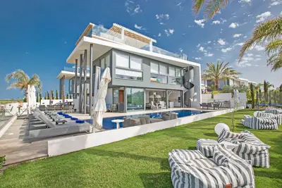 Image de Villa Chana, Villa 3bdr de luxe avec piscine privée, bain à remous et vue sur la mer