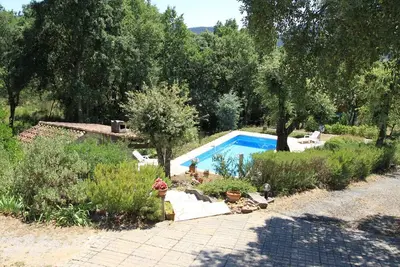 Image de Belle villa écologique avec piscine privée au calme absolu Parc 3000M²