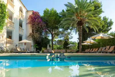 Appartement confortable situé à 2 minutes de la plage avec terrasse, idéal familles