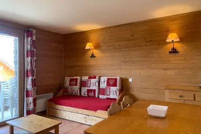 Appartement chaleureux, 8 pers. , balcon, parking, à Pra-Loup