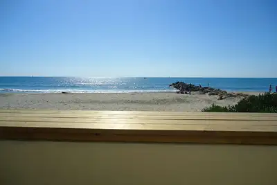 Image de super appartement moderne directement sur la plage de Palavas, 2 chambres, wifi