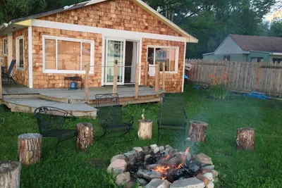 Image de Lakeside, Belle Cottage 1 de l'histoire Avec Vue Panoramique Sur paisible lac Cayuga