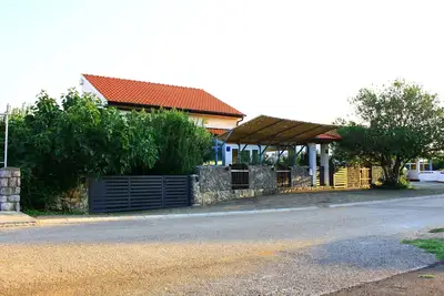 Image de Petite oasis dans la ville de Krk