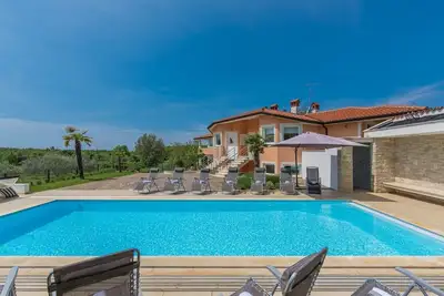 Villa Luna à Krizine