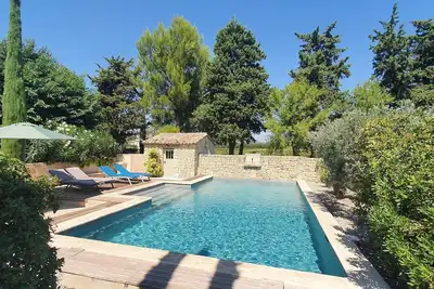 Image de Gîte de charme dans mas provençal du 18e au milieu des vignes au pied du Ventoux