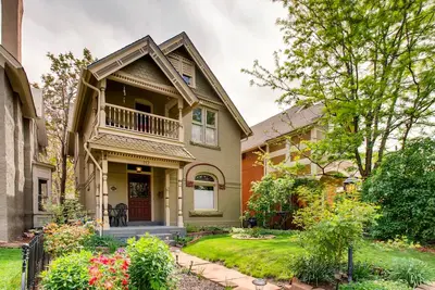 Image de Spécial automne! Recherche de la perfection urbaine! Endroit calme, historique, ambiance urbaine