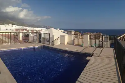 Image de Appartement moderne avec superbe terrasse sur le toit et piscine dans la magnifique vieille ville.