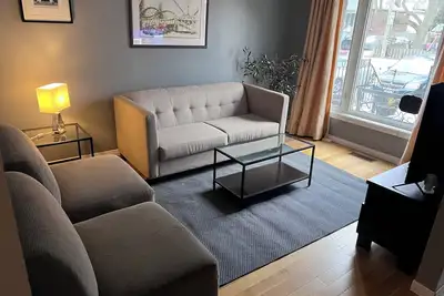 Image de Uber Upper Beach Suite 3 Chambres de Toronto