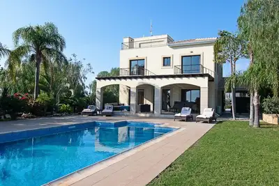 Image de Villa Palm Retreat avec piscine privée