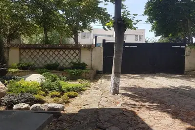 Image de Rare maison avec jardin à Tbilissi