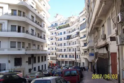 Image de Alger: Bel Appartement Au Sacre Coeur Avec Wifi +ascenseur