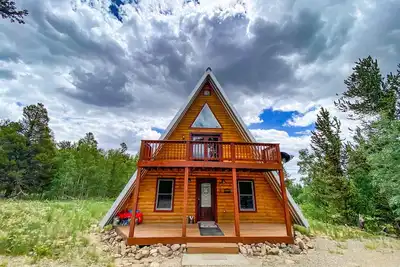 Image de Moose Creek Lodge - Vous allez adorer cette adorable cabine de luxe - 3 chambres à coucher / 3 salles de bain