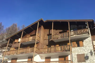 Image de Grand appartement de 3 chambres avec vue spectaculaire sur la montagne