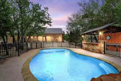 Image de Sunset Lodge @FrioRiverResorts