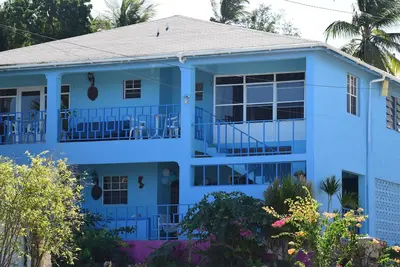 Image de Ellen Bay Cottages propose des studios avec 1 chambre et des appartements de 2 chambres à louer.