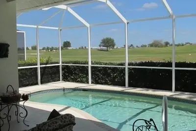 Image de Belle villa avec piscine sur Fairway