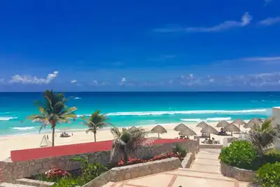 Image de precioso estudio con vista al mar