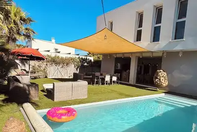 Image de Cap d'Agde private villa near sea beach with swimming pool and large plot