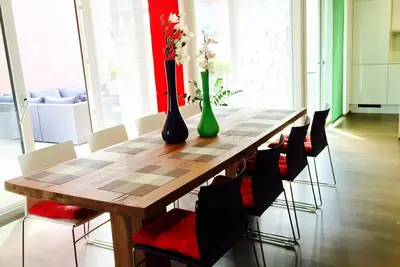 Image de Fantastique appartement avec vue sur le Rhin 163m², 5 Br. , Grande terrasse