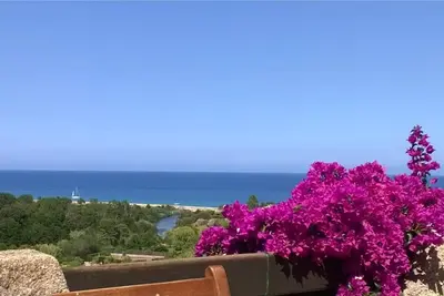Image de Villa avec superbe vue mer et montagne - Piscine privée