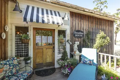 Image de DeSolina Cottage à Old Edna