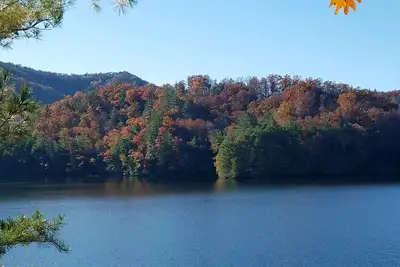 Image de 2 chambres 2 salles de bain confortable Cottage