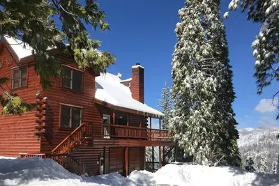 Image de Merveilles Scenic & Little Scenic est un duplex de 6 chambres, avec deux 3 chambres à coucher, deux unités de bain, qui c. . .