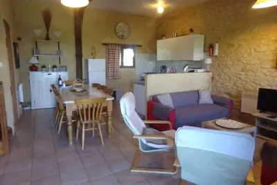 Image de Jolie maison vallée de la Dordogne, piscine chauffée 8 personnes (7 adultes max)