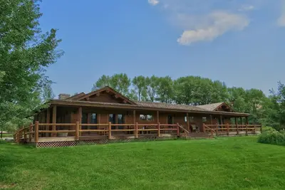 Image de Retraite Executive Wind River pour l'enthousiaste extérieur