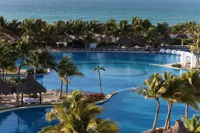 Image de CONFIRMÉ: Grand Luxxe Jungle Suite 12/29 / 19-1 / 5/20 Transport Gratuit De L'AÉROPORT