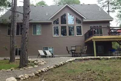 Image de Giants Ridge Golf / Randonnée / natation / Ski- Lake Home, pour 12 personnes, Sandy Lake Bottom