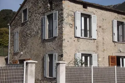 Image de Charme de la pierre allié à des prestations modernes de qualité!