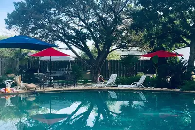 Image de Rv w / belle propriété invité piscine. Accès au lac. 4-5 personnes!