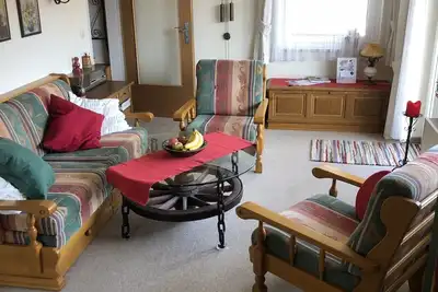 Image de confortable appartement de 3 pièces avec 2 balcons et piscine / sauna