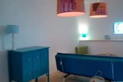 Image de 2 pièces dans une magnifique maison de Maître